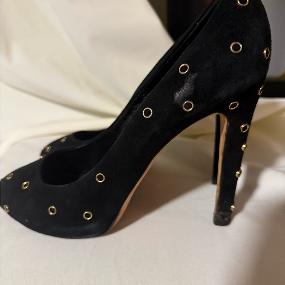 Giuseppe Zanotti Cindy black suede grommet pumps 40 1/2